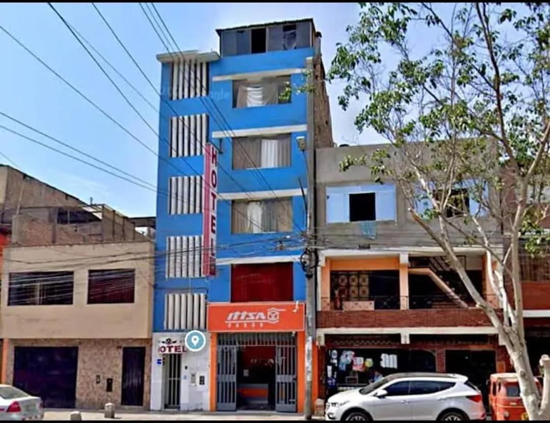 Paraiso * Lima